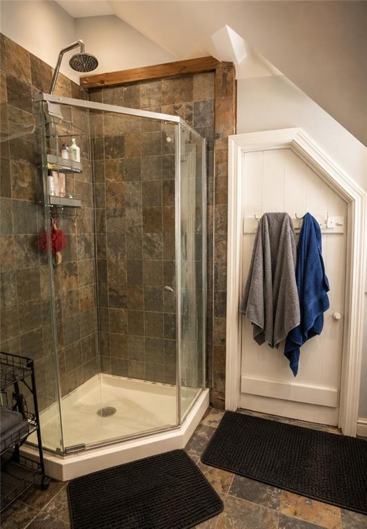 16 Winsor Street Property Photo 22