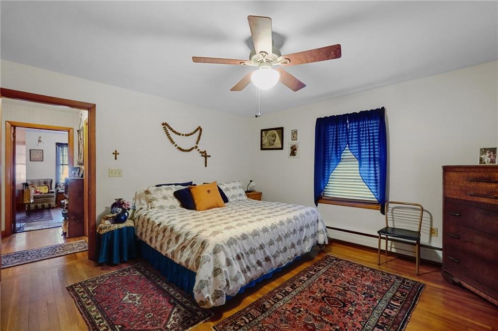 136 Earl Avenue Property Photo 8