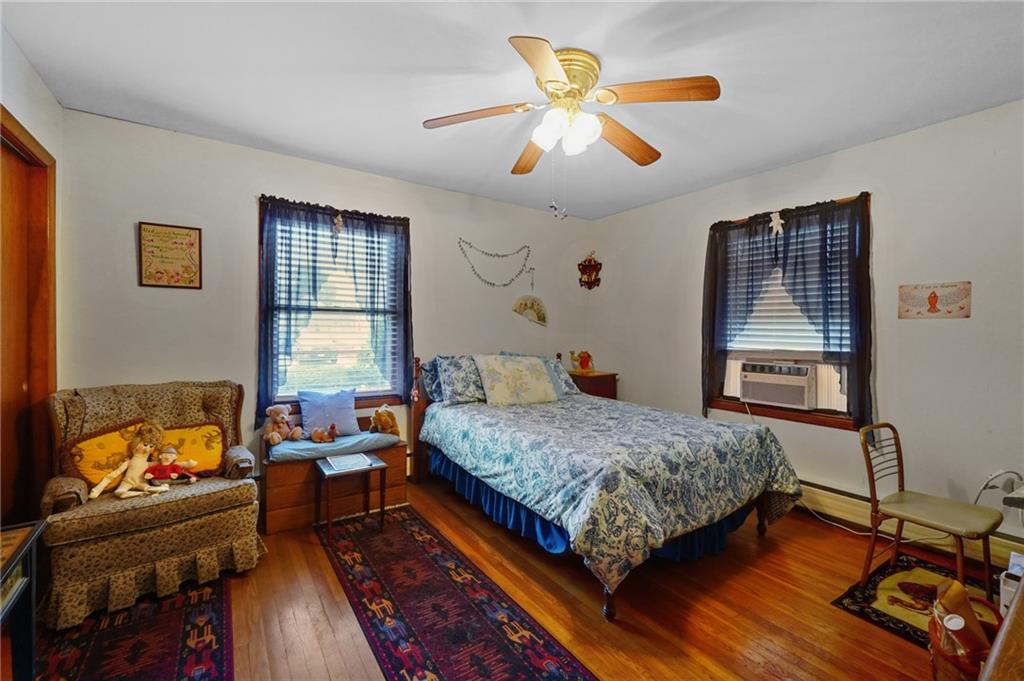 136 Earl Avenue Property Photo 10