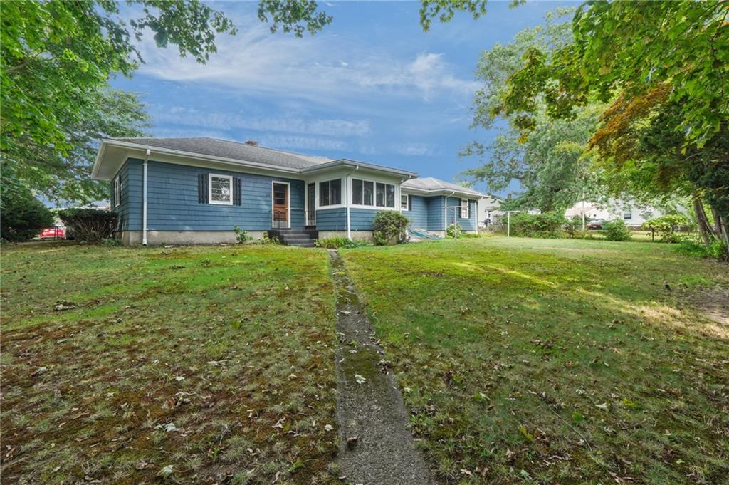 136 Earl Avenue Property Photo 16
