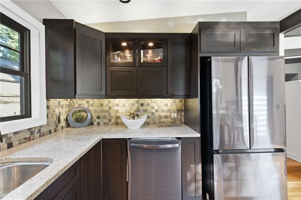 3 Hilltop Court Property Photo 8