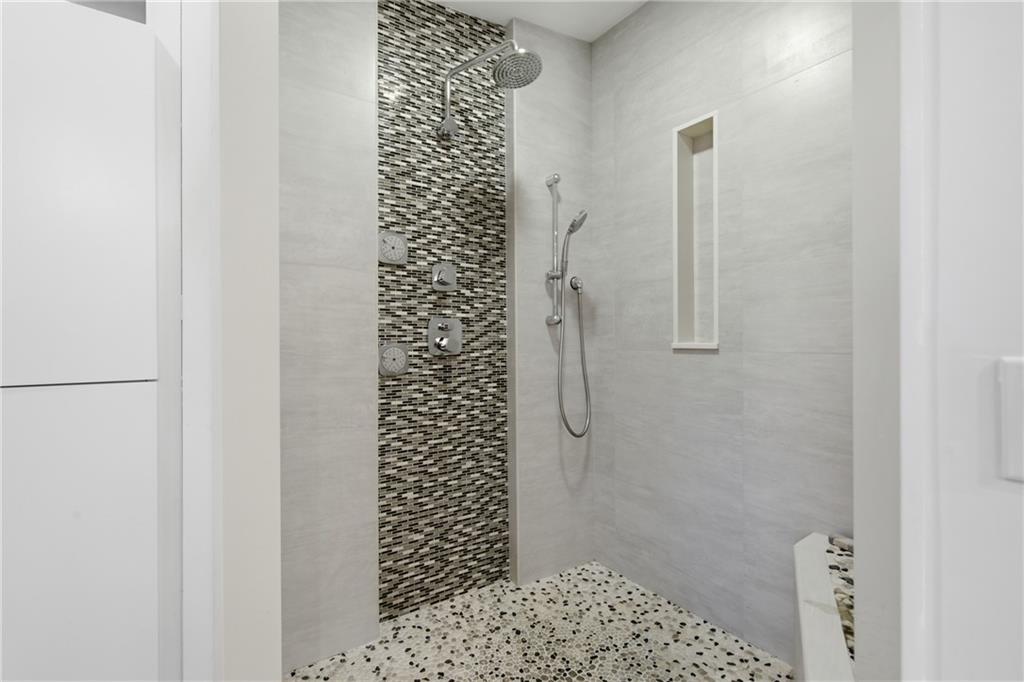 3 Hilltop Court Property Photo 18