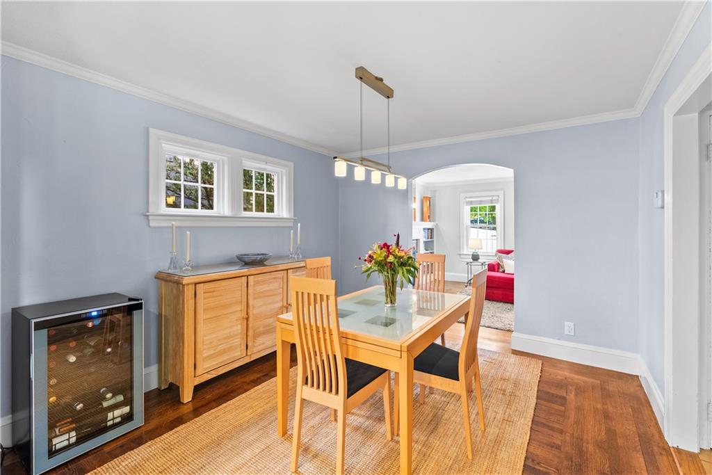 14 Creston Way Property Photo 12