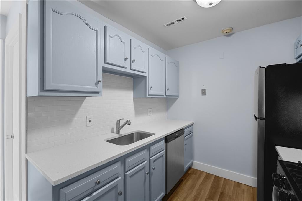 130 Fordson Avenue Unit 7 Property Photo 8