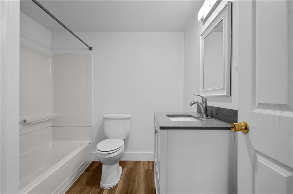 130 Fordson Avenue Unit 7 Property Photo 11