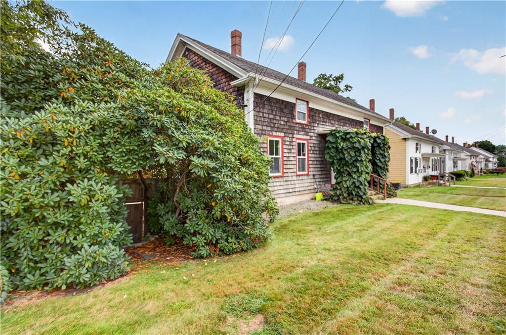 141 143 East Avenue Property Photo 3