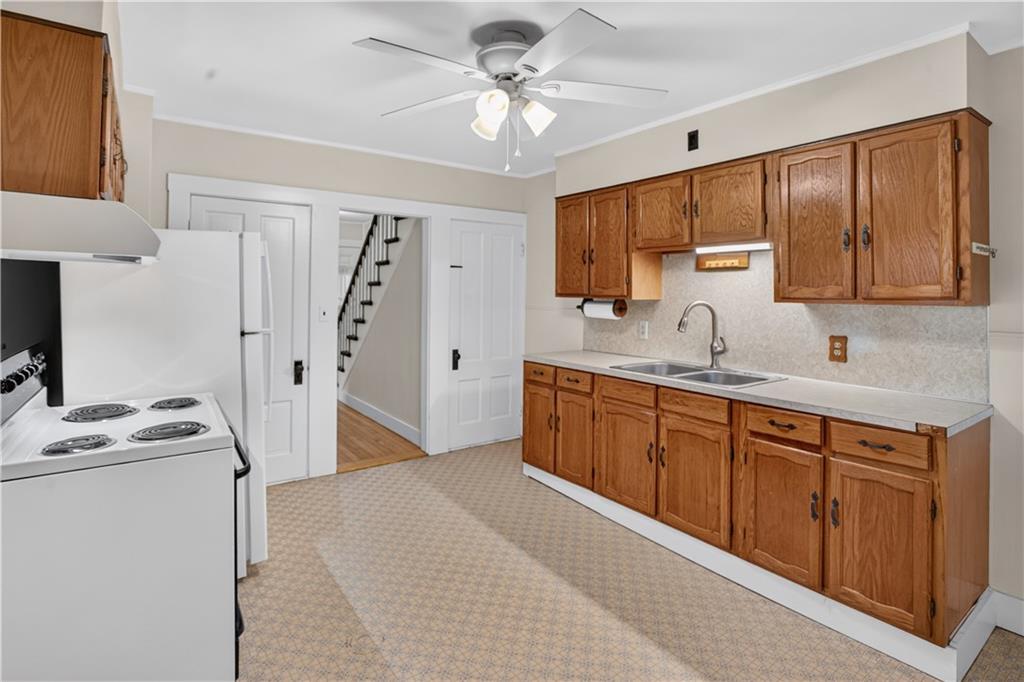 141 143 East Avenue Property Photo 10