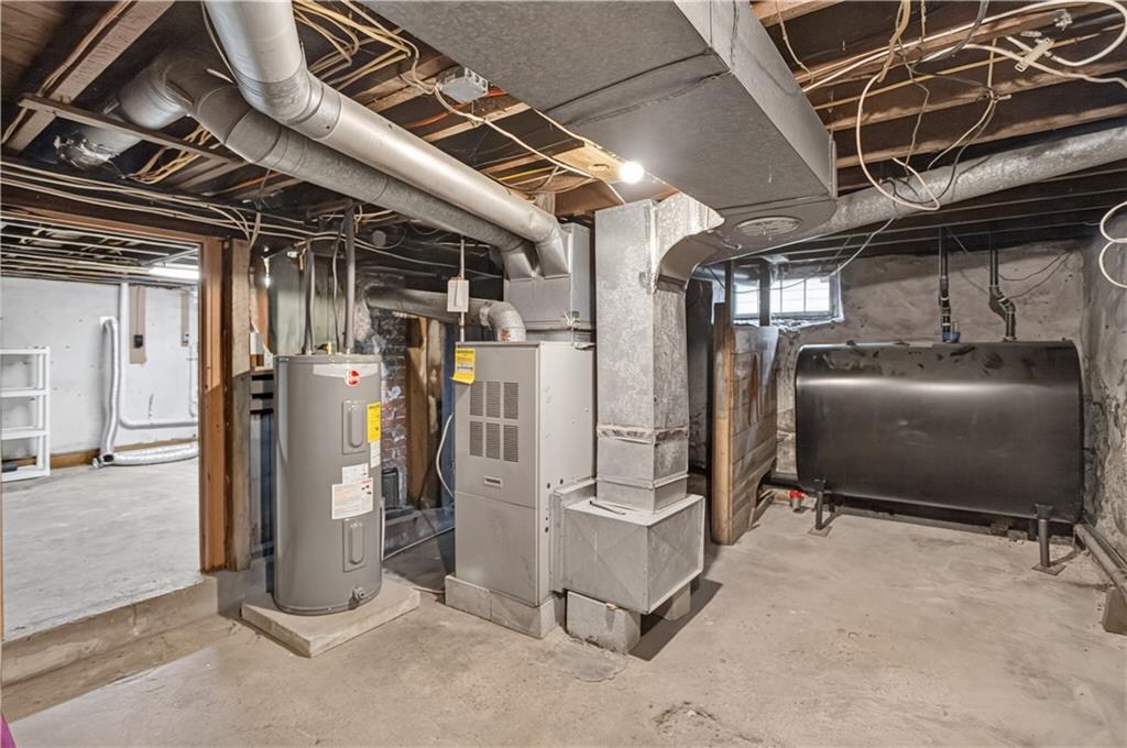 141 143 East Avenue Property Photo 22
