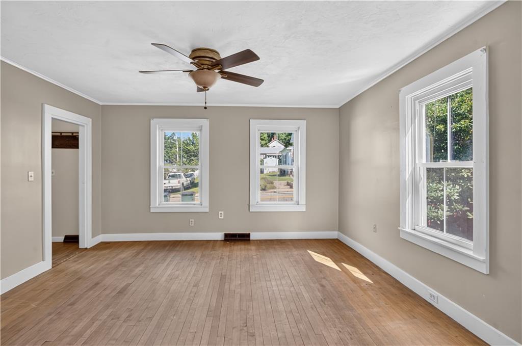 141 143 East Avenue Property Photo 31