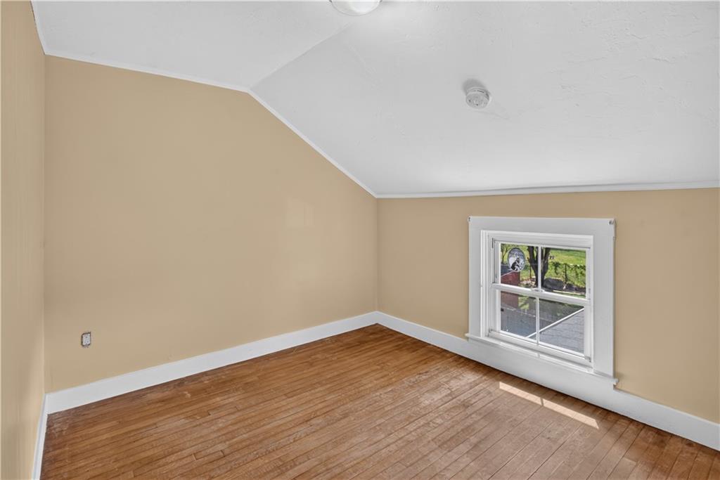 141 143 East Avenue Property Photo 34