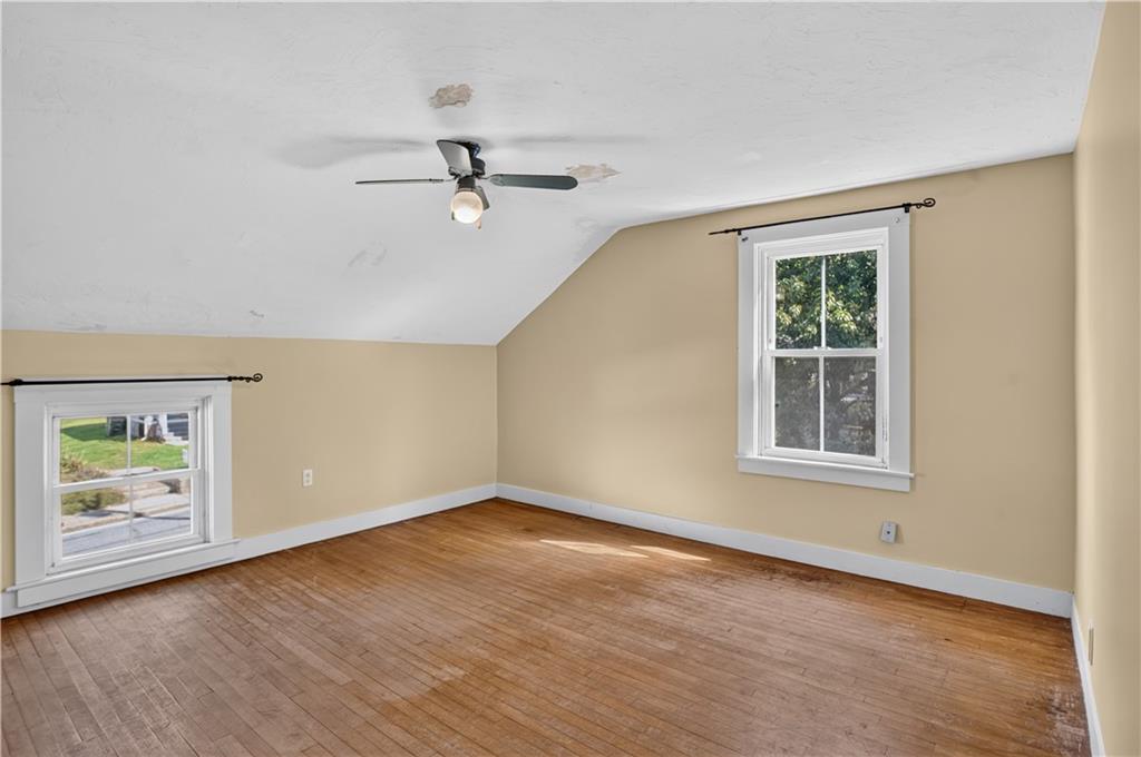 141 143 East Avenue Property Photo 35