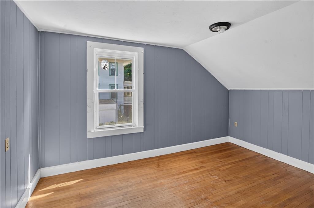 141 143 East Avenue Property Photo 37