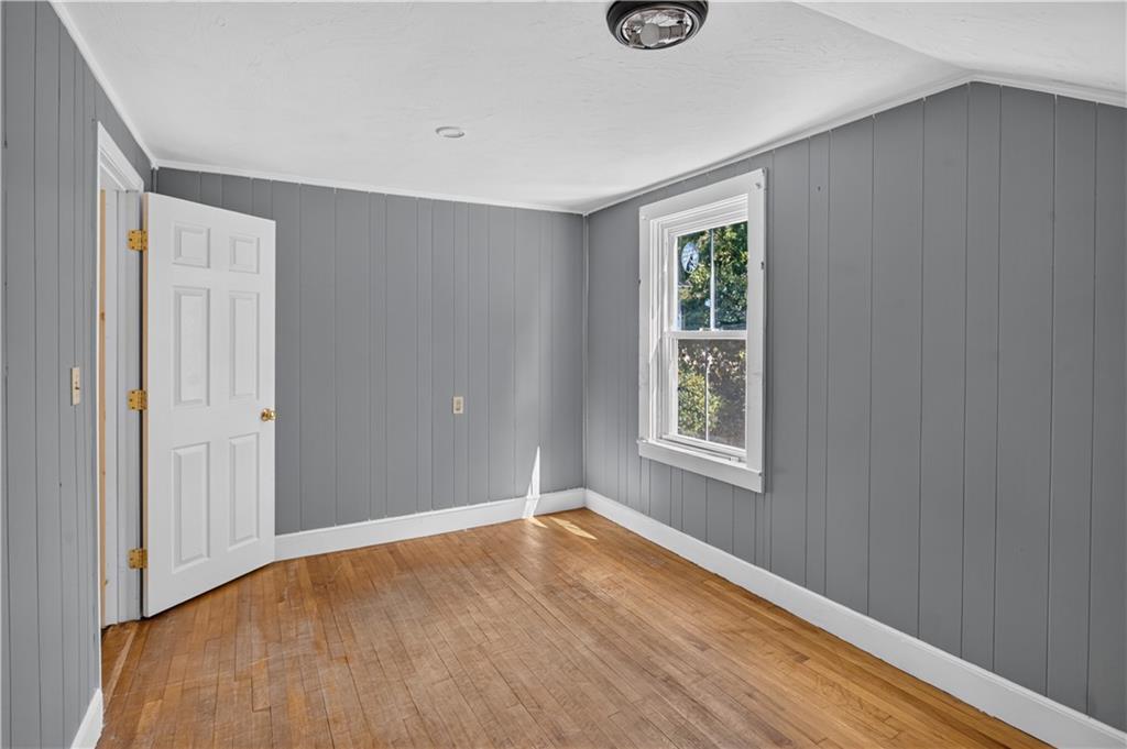 141 143 East Avenue Property Photo 38
