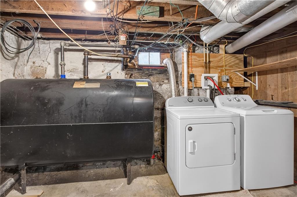 141 143 East Avenue Property Photo 39