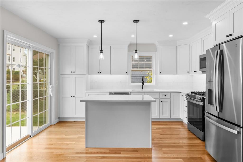 9 Kinsman Street Property Photo 2