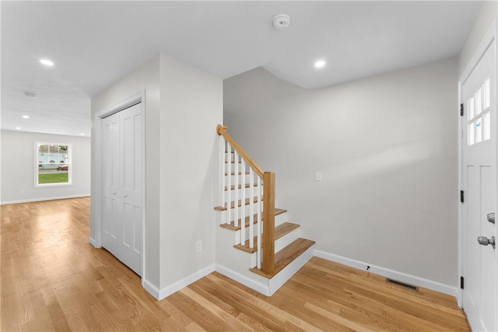 9 Kinsman Street Property Photo 8