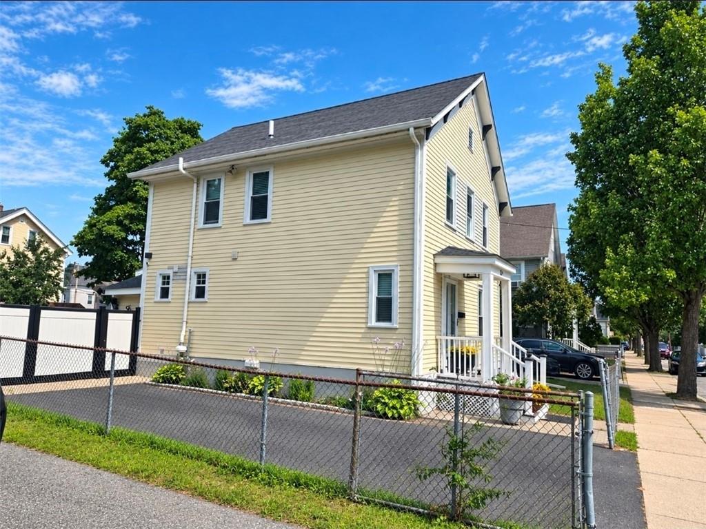 349 Blackstone Street Property Photo 2