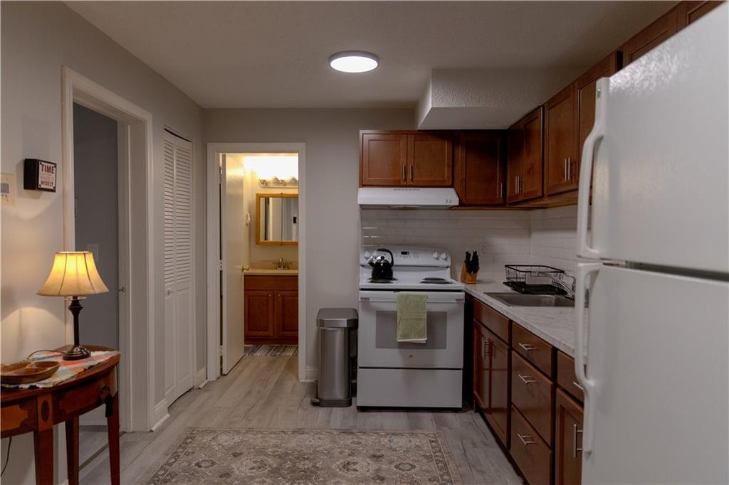 1190 Charles Street Unit 12 Property Photo 5