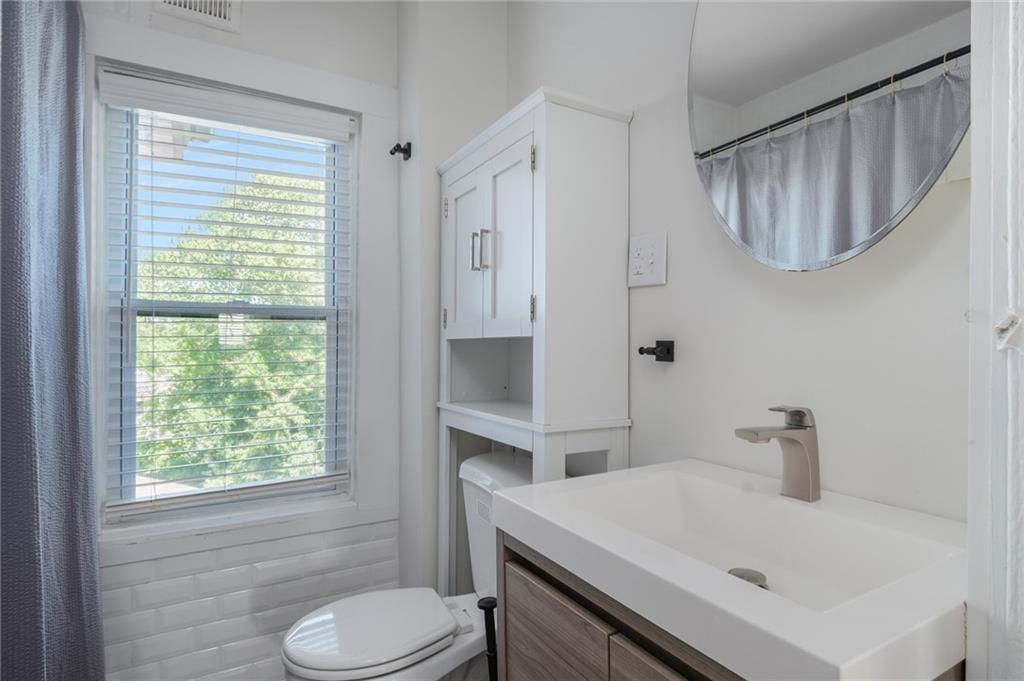 423 Atwells Avenue Property Photo 34