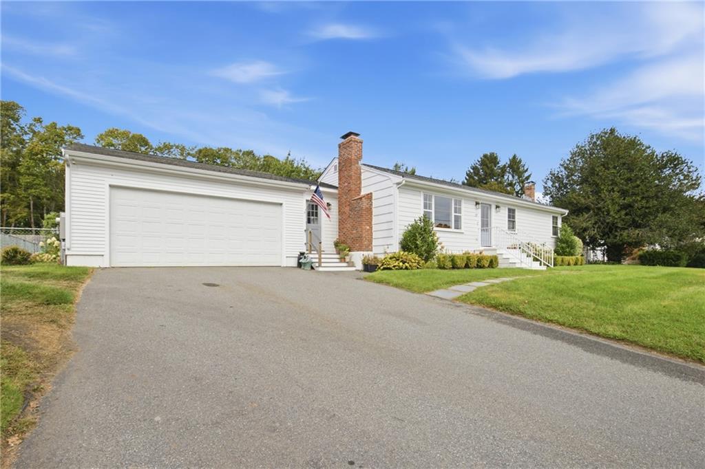 14 Valhalla Drive Property Photo 2