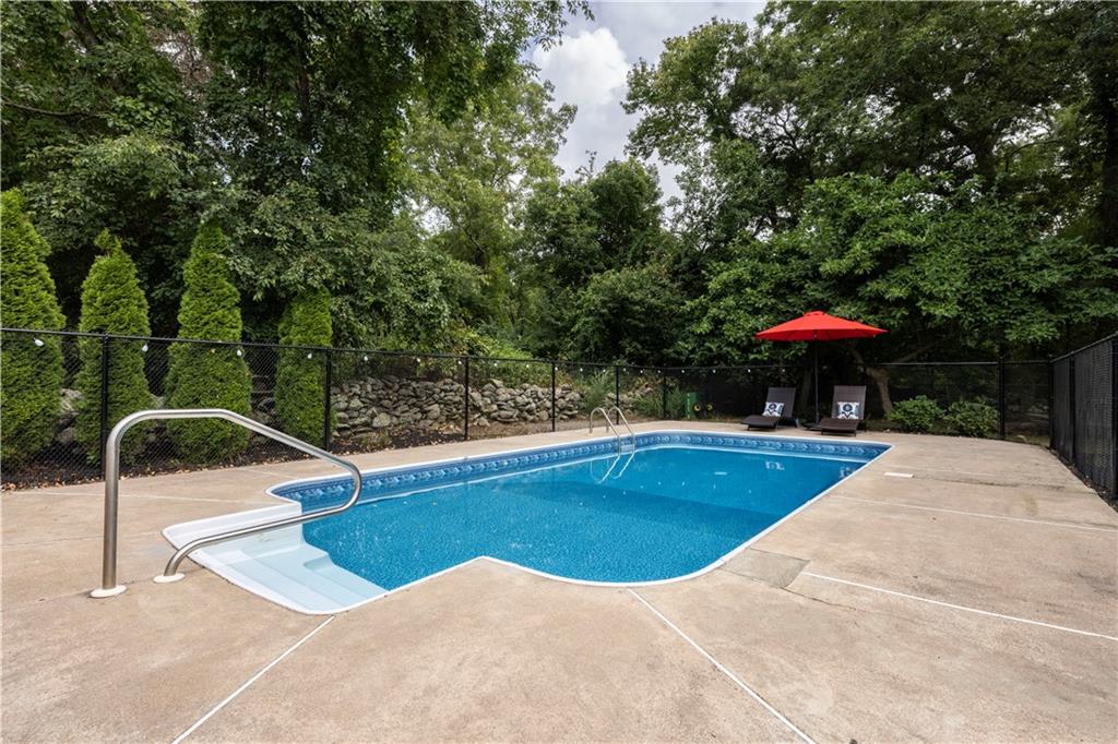 17 Watch Hill Way Property Photo 47