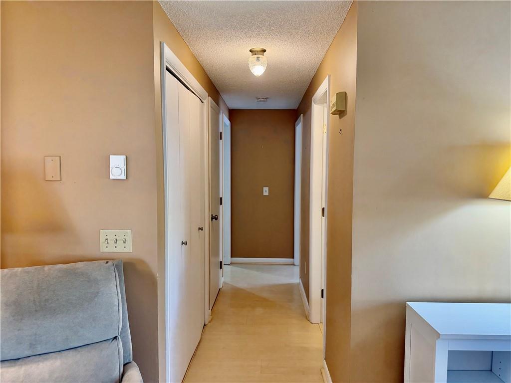 32 W Castle Way Unit A Property Photo 10