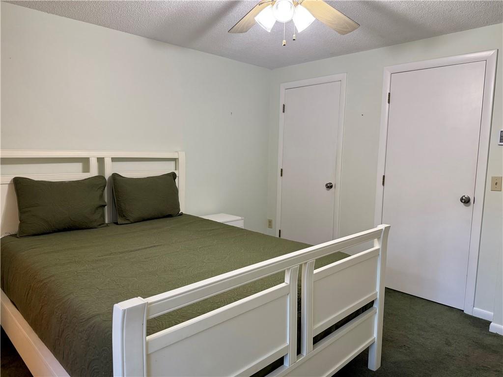 32 W Castle Way Unit A Property Photo 12
