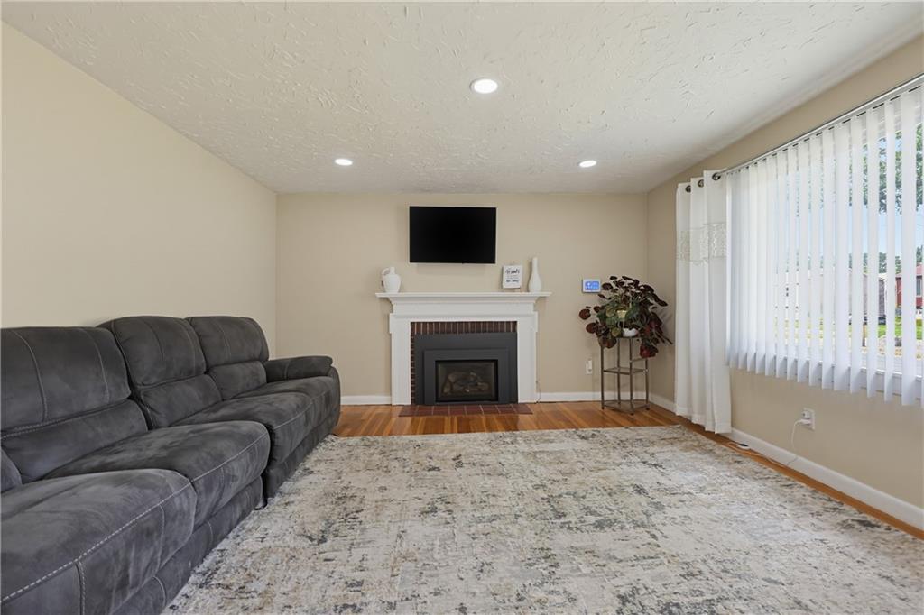 849 Roger Williams Avenue Property Photo 14