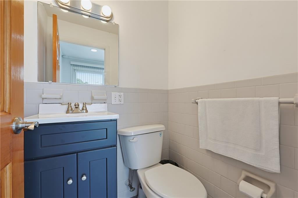 849 Roger Williams Avenue Property Photo 25