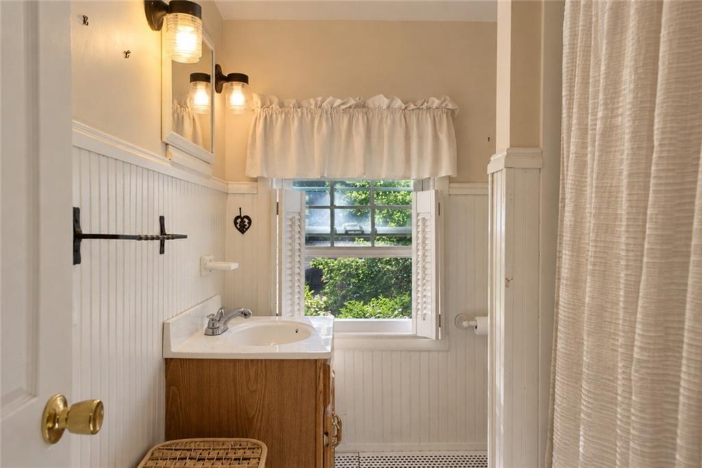 81 Park View Avenue Property Photo 28