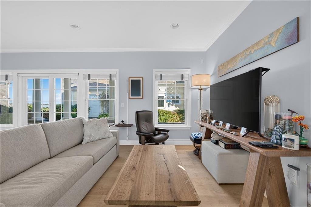 20 Narragansett Avenue Unit 300 Property Photo 15