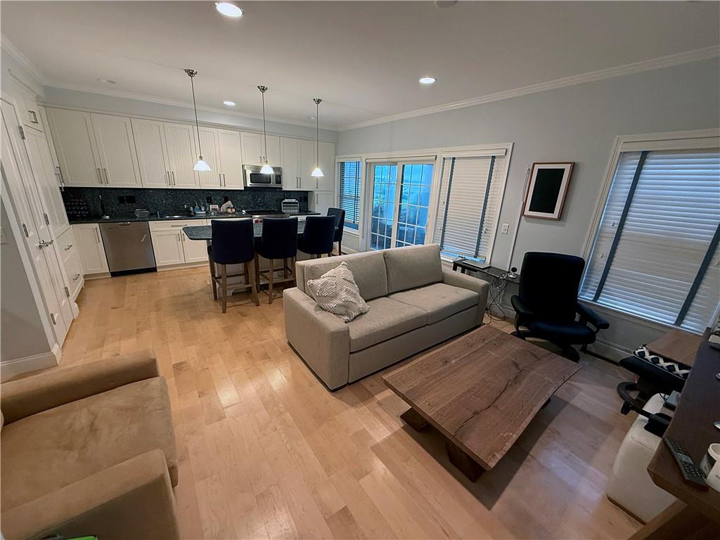 20 Narragansett Avenue Unit 300 Property Photo 19