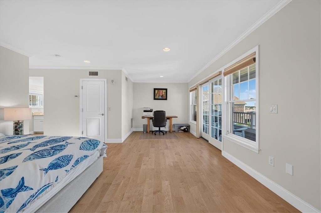 20 Narragansett Avenue Unit 300 Property Photo 24