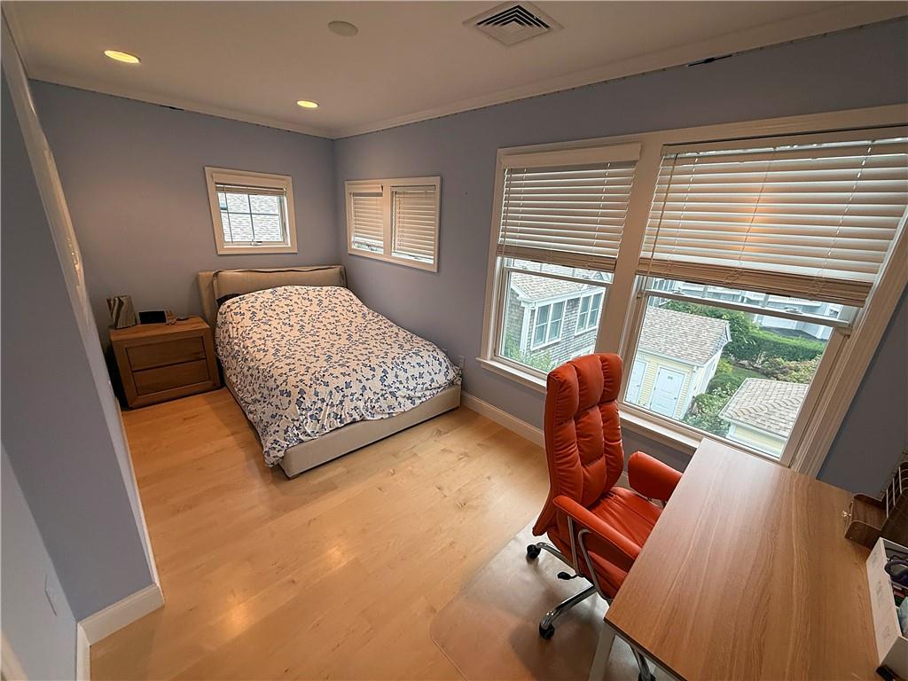 20 Narragansett Avenue Unit 300 Property Photo 28