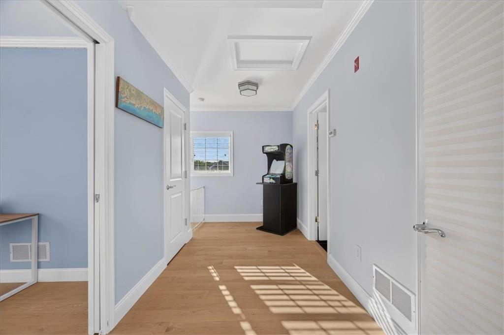 20 Narragansett Avenue Unit 300 Property Photo 32