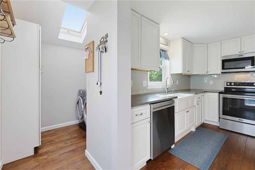 2230 Matunuck School House Road Property Photo 7