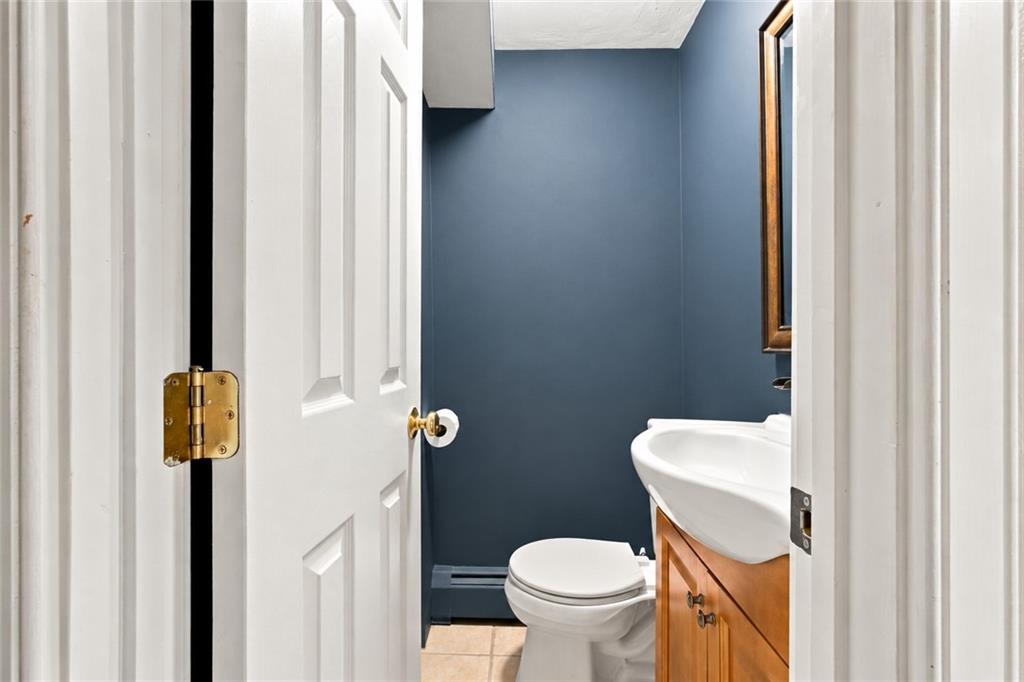 25 Stillwater Road Unit 3 Property Photo 10