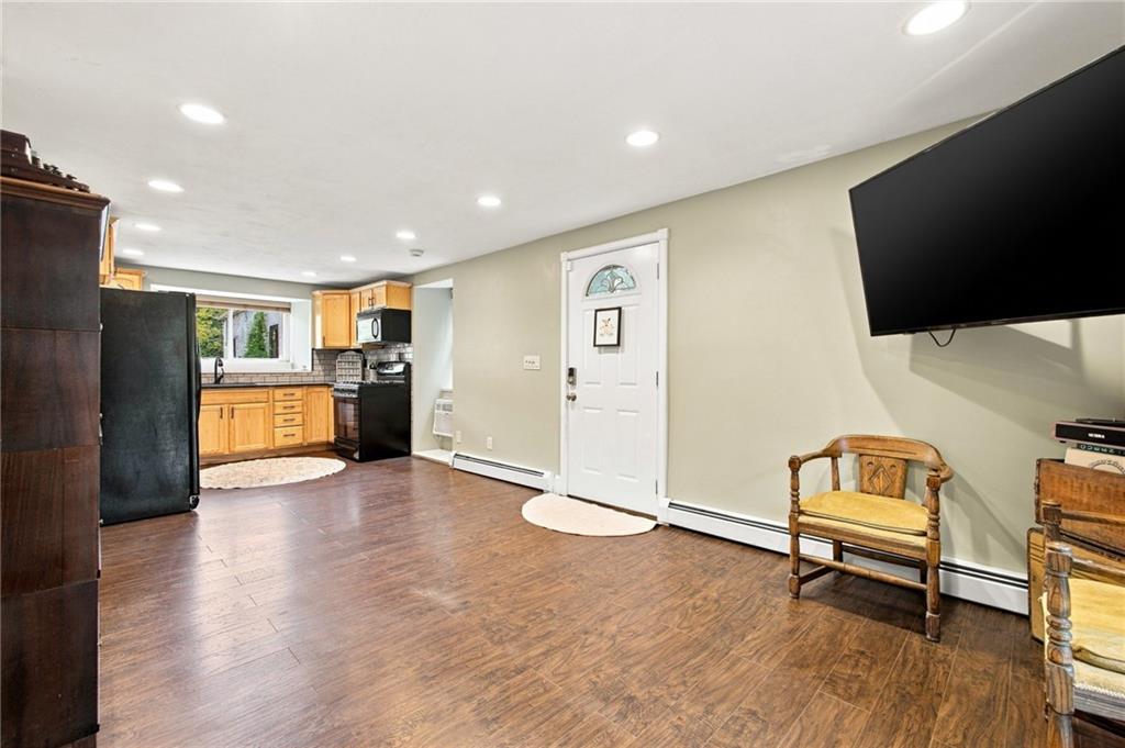 25 Stillwater Road Unit 3 Property Photo 17