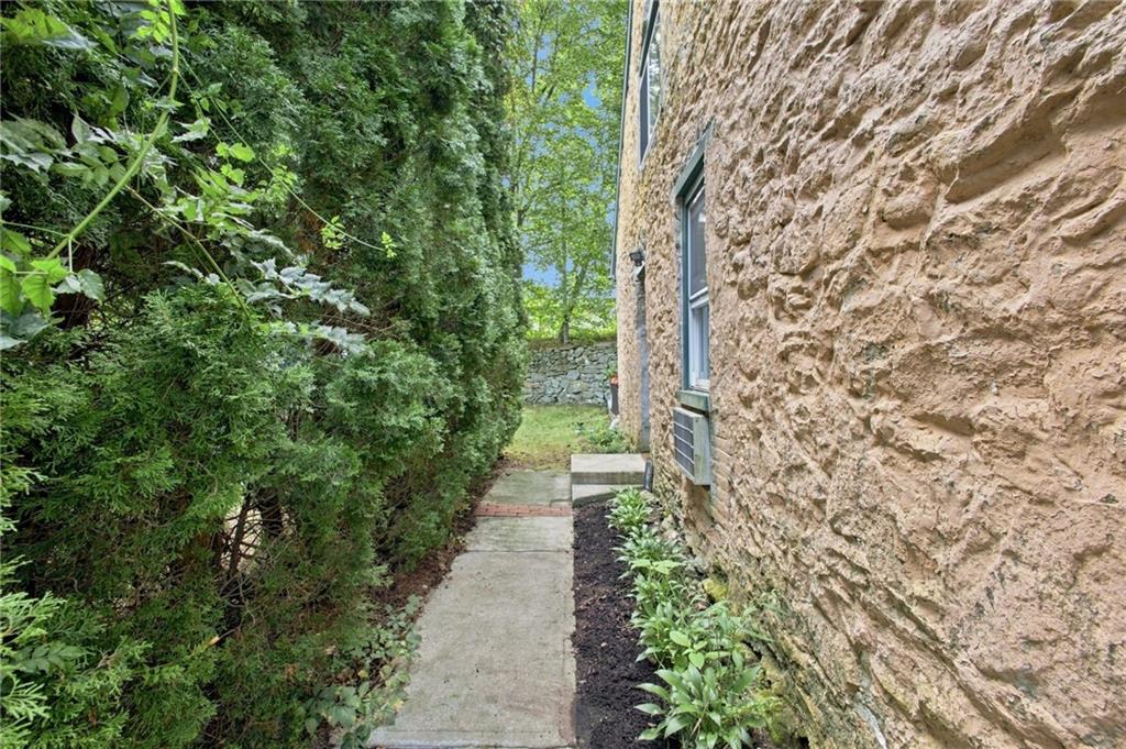 25 Stillwater Road Unit 3 Property Photo 23