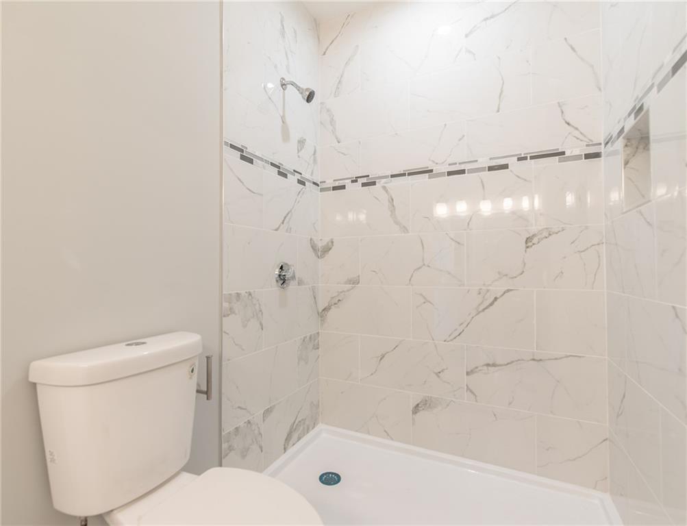184 Avenue C Unit -2 Property Photo 12