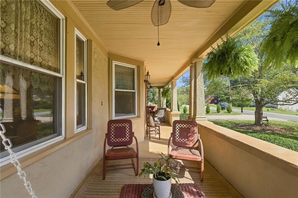12 Maple Court Property Photo 6