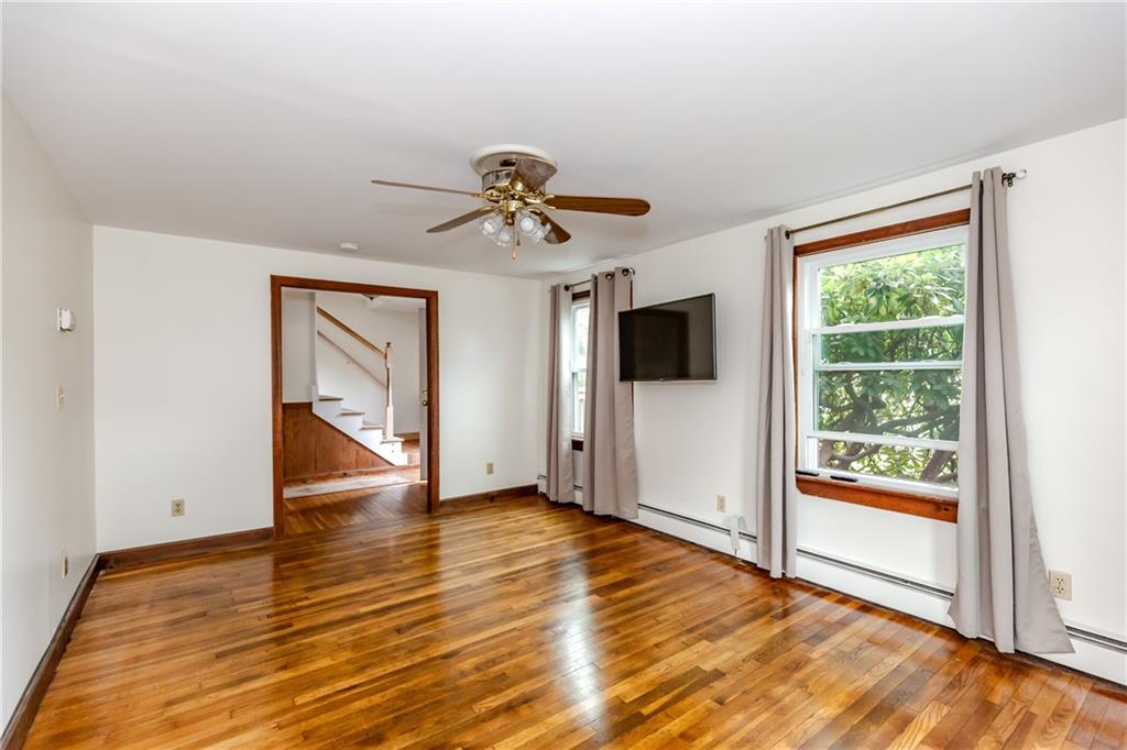 92 Hawksley Avenue Property Photo 11