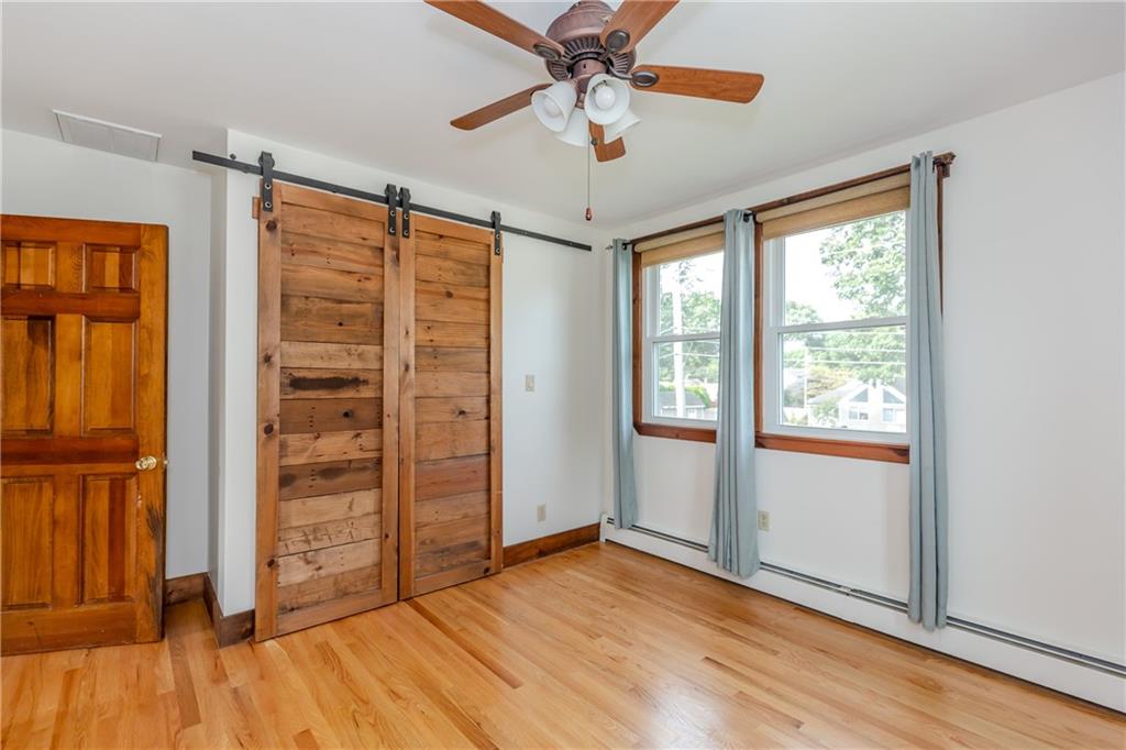 92 Hawksley Avenue Property Photo 12
