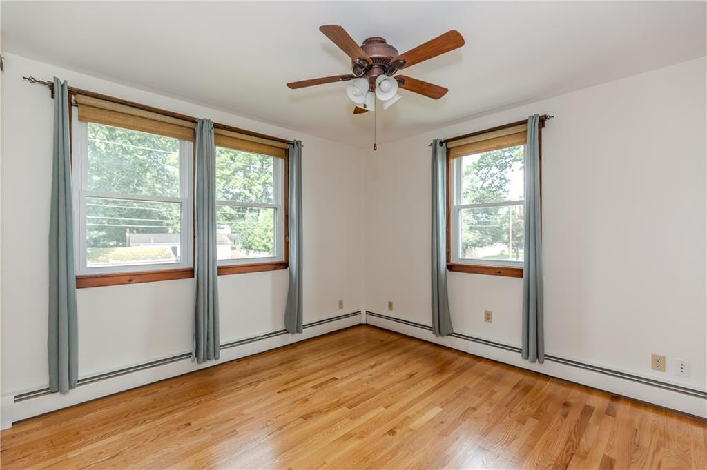 92 Hawksley Avenue Property Photo 13