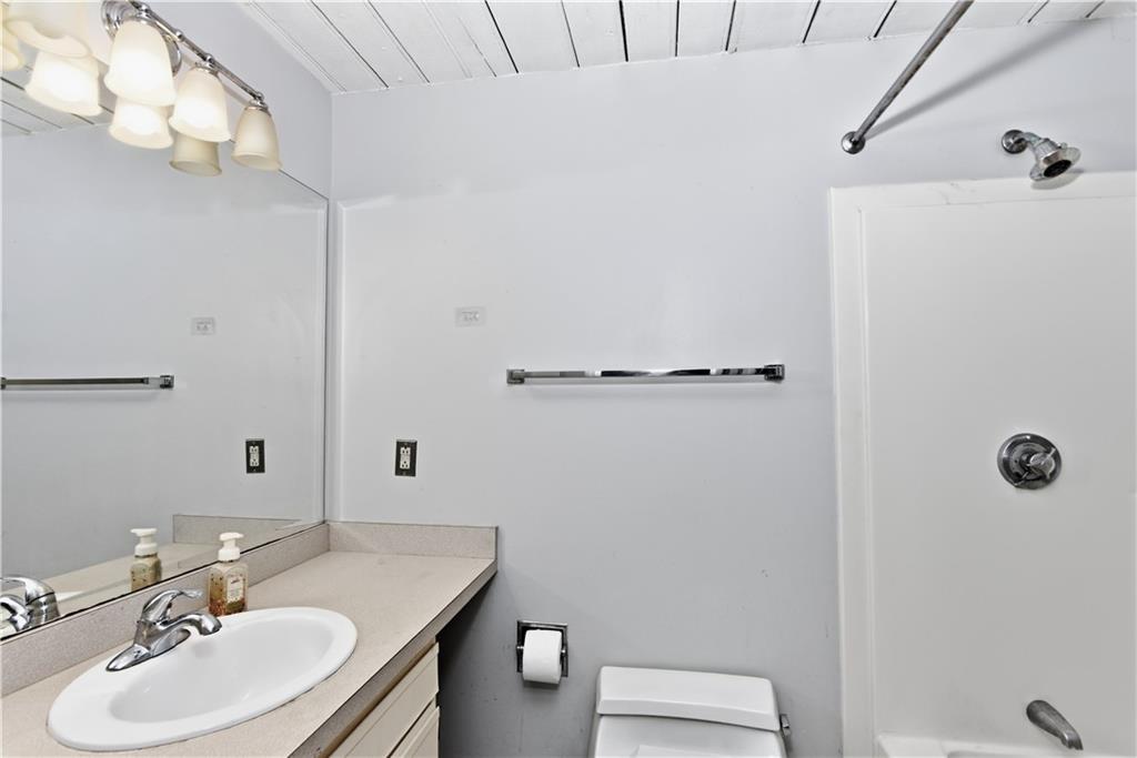 25 Higgins Street Unit 104 Property Photo 15