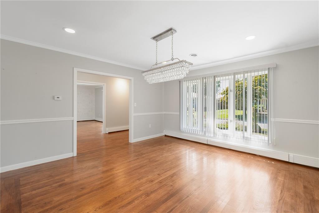 30 Wardlaw Court Property Photo 4