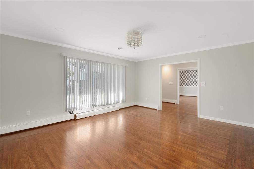 30 Wardlaw Court Property Photo 14