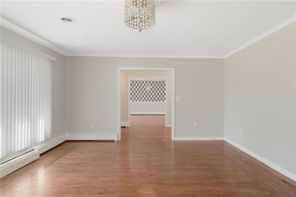 30 Wardlaw Court Property Photo 15
