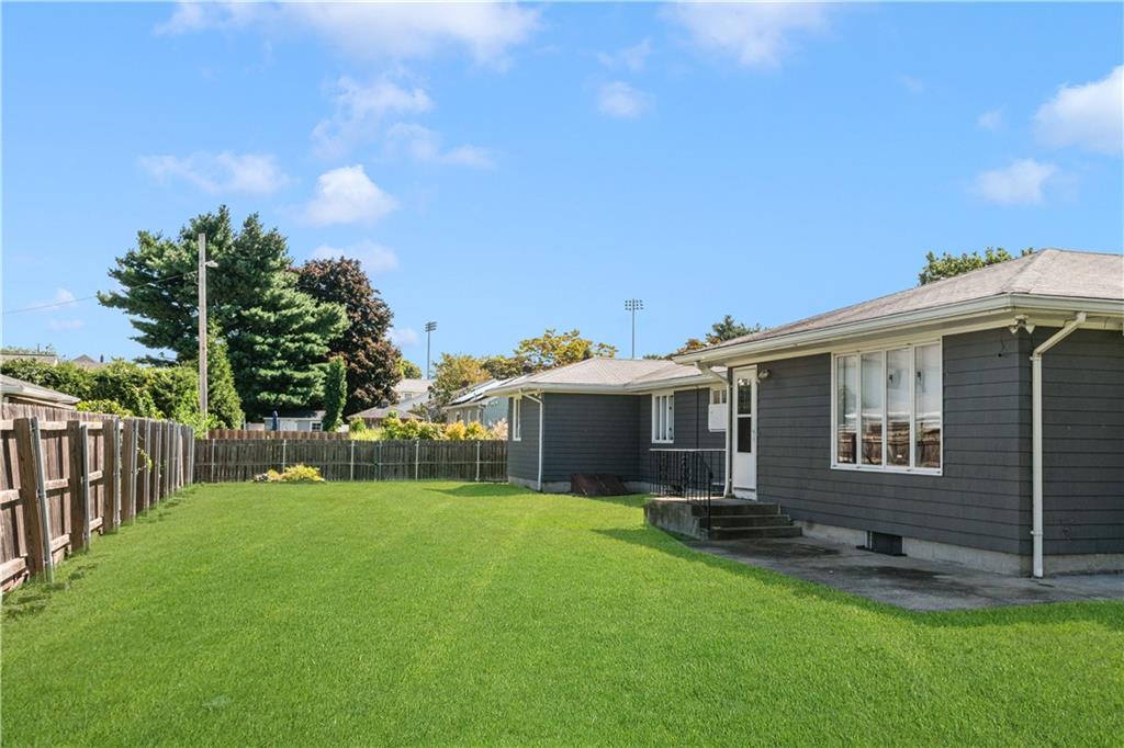 30 Wardlaw Court Property Photo 24