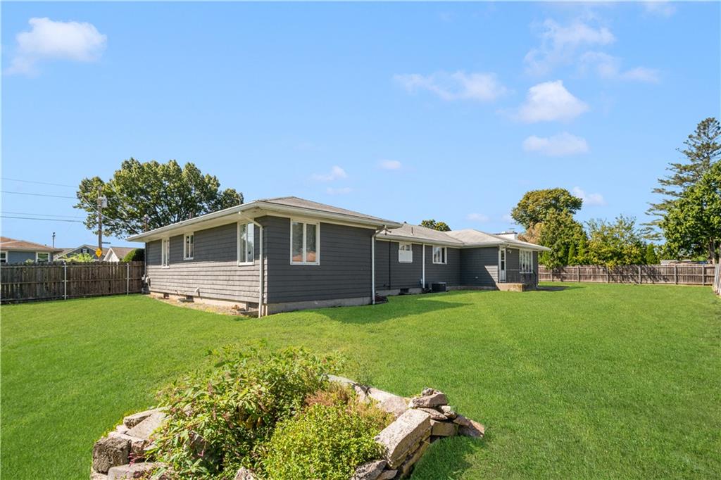 30 Wardlaw Court Property Photo 25